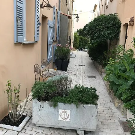 Fischerhaus In Tropez 펜션 *